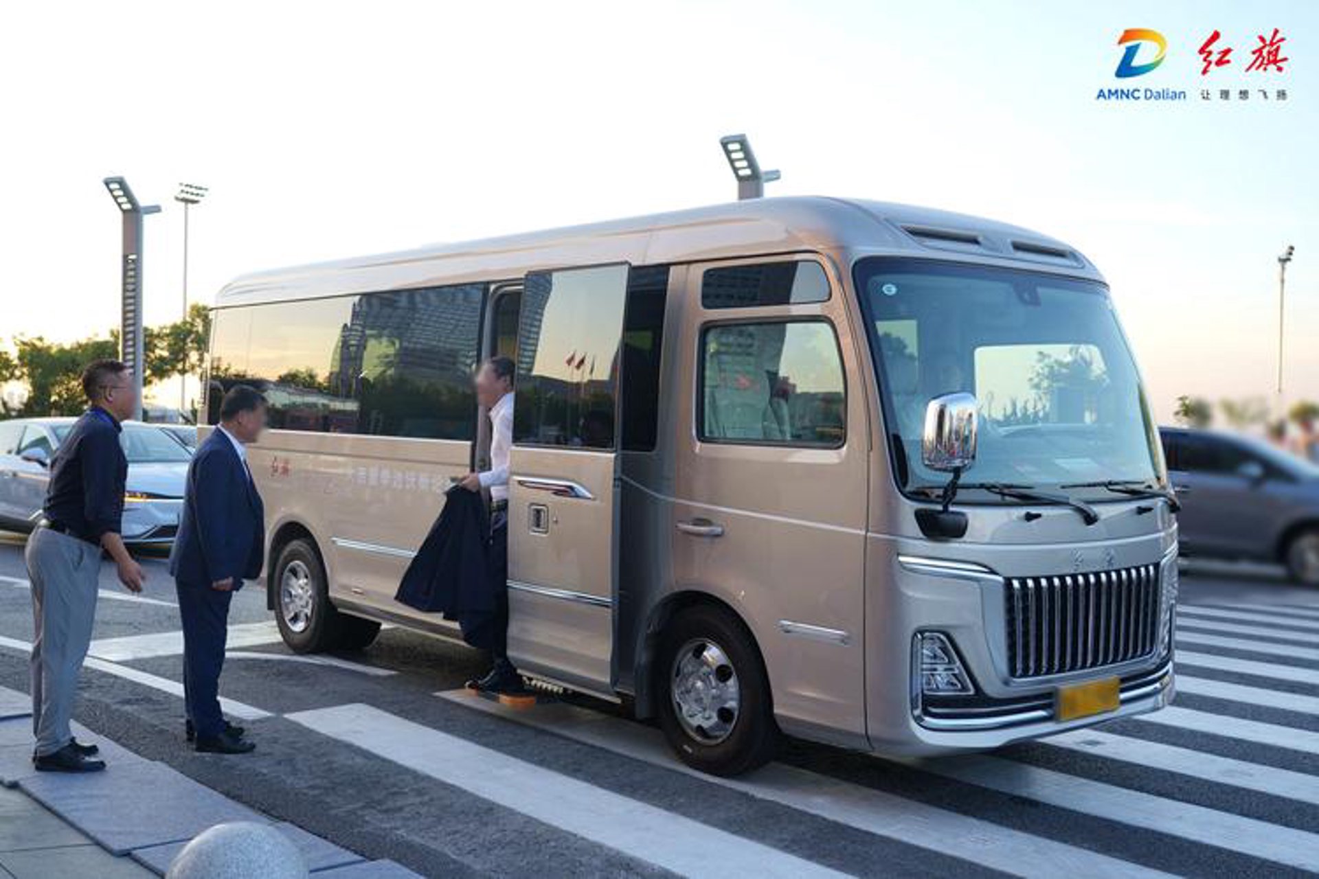 裕祥隆汽车